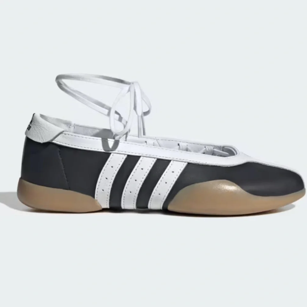 BRAND NEW Adidas Taekwondo Mei Shoes / Ballet Sneakers - Picture 3 of 10